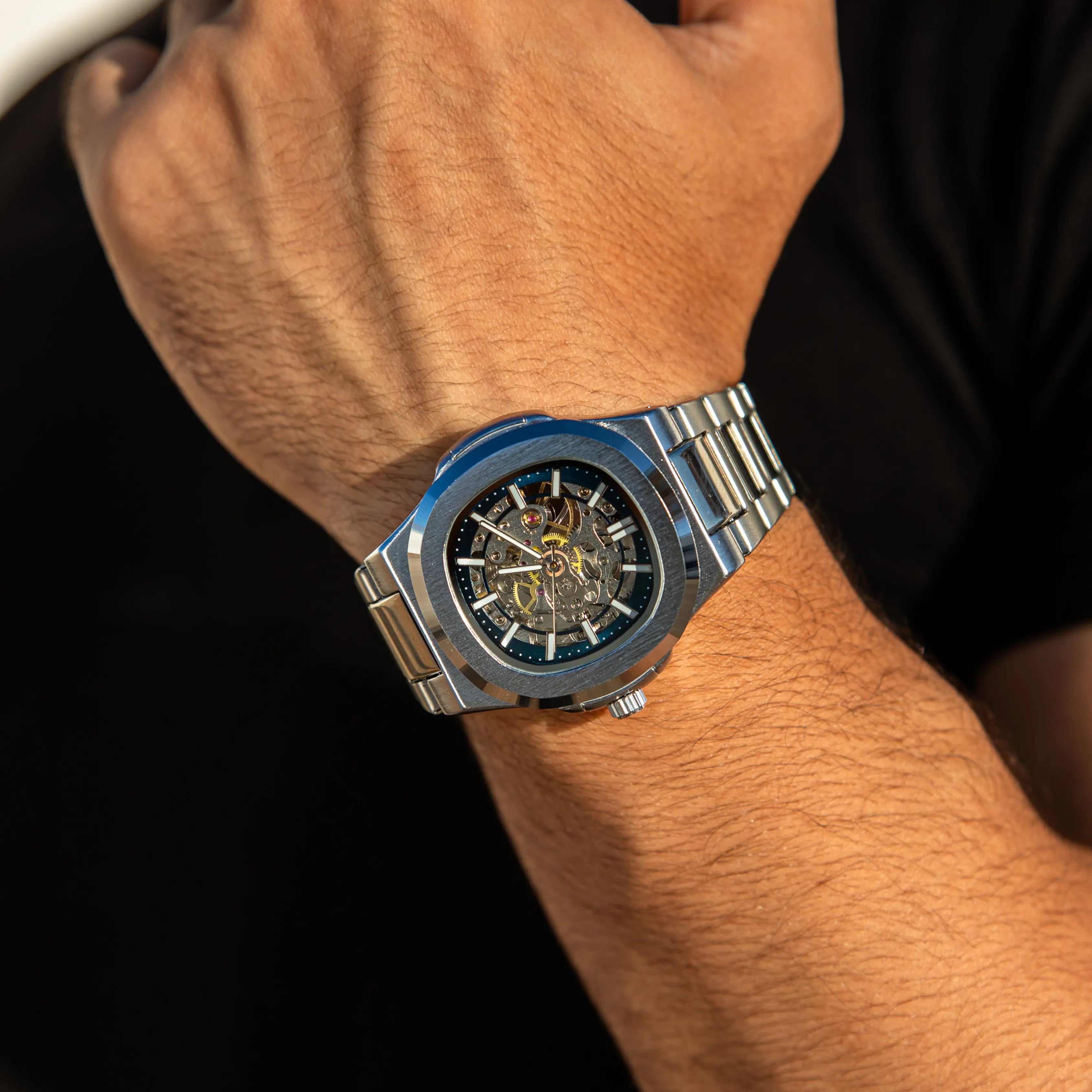 Vieira & Co®  Skeleton